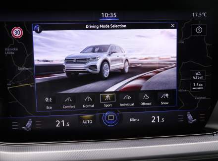 Volkswagen - Touareg