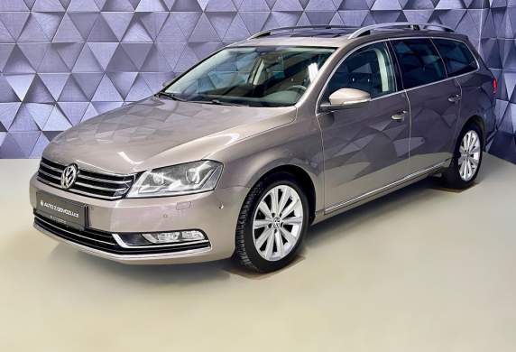 Volkswagen - Passat