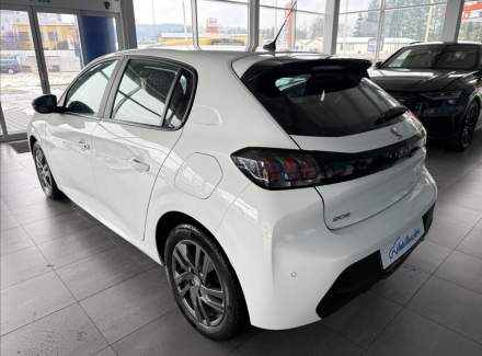 Peugeot - 208