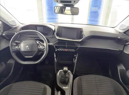 Peugeot - 208