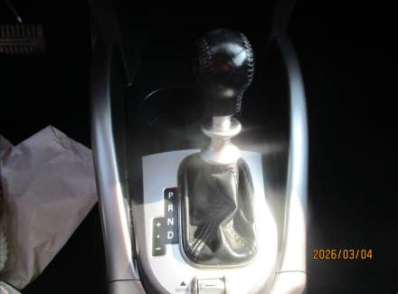 Mitsubishi - Outlander