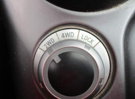 Mitsubishi - Outlander