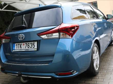 Toyota - Auris