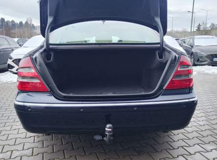 Mercedes-Benz - E-class