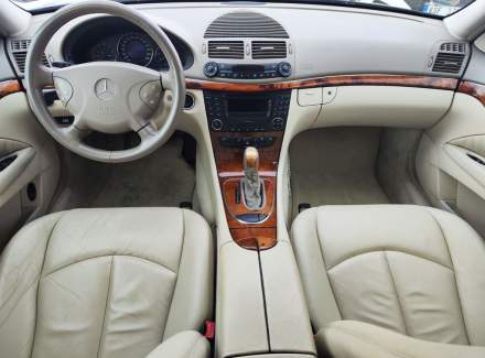 Mercedes-Benz - E-class