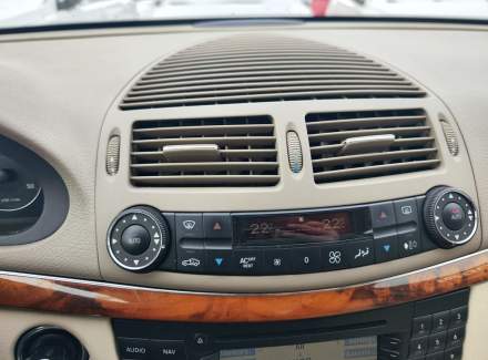 Mercedes-Benz - E-class