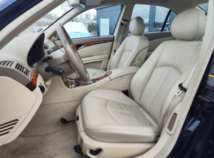 Mercedes-Benz - E-class