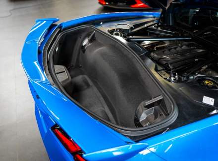 Chevrolet - Corvette