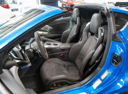 Chevrolet - Corvette