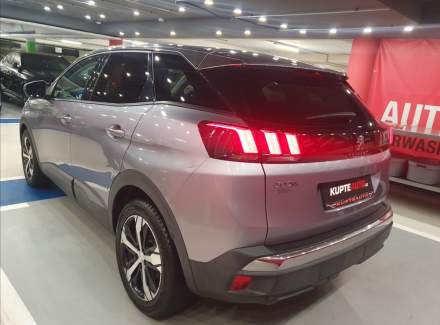 Peugeot - 3008