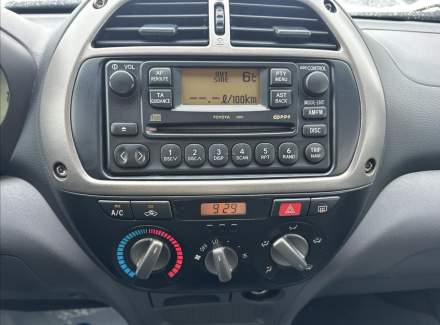 Toyota - RAV 4