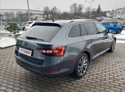 Škoda - Superb