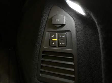 Volkswagen - Touareg