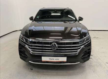 Volkswagen - Touareg