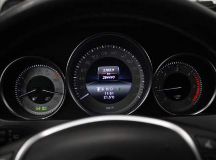 Mercedes-Benz - C-class