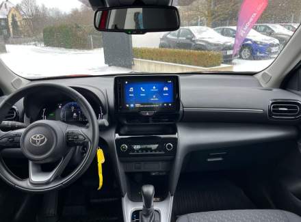 Toyota - Yaris Cross