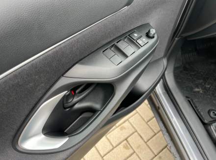 Toyota - Yaris Cross