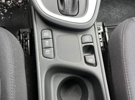 Toyota - Yaris Cross