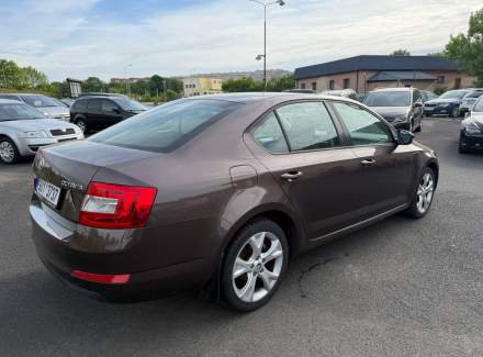 Škoda - Octavia