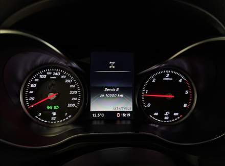 Mercedes-Benz - X-class