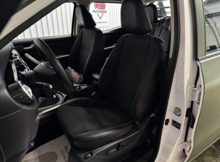 Mercedes-Benz - X-class