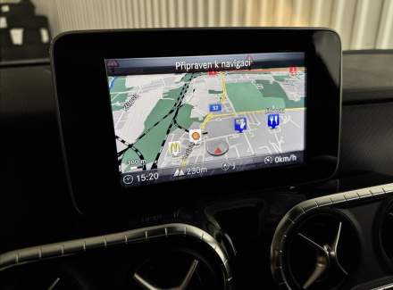 Mercedes-Benz - X-class