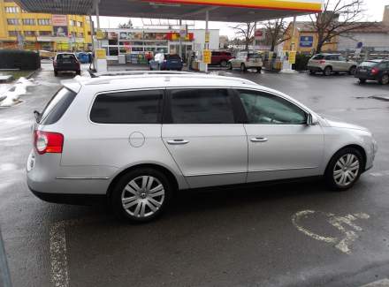 Volkswagen - Passat