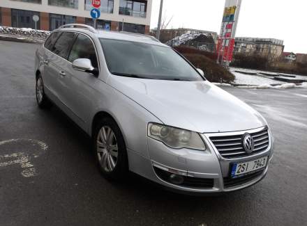 Volkswagen - Passat