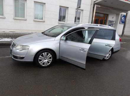 Volkswagen - Passat