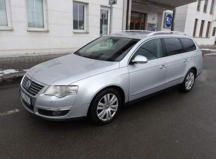 Volkswagen - Passat