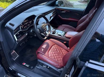 Audi - SQ8
