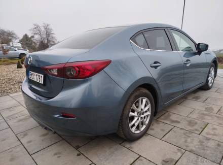 Mazda - 3