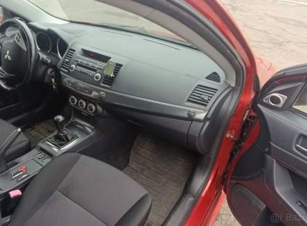 Mitsubishi - Lancer