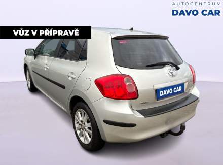 Toyota - Auris
