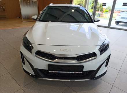 Kia - XCeed