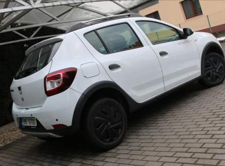 Dacia - Sandero
