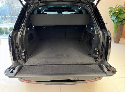 Land Rover - Range Rover