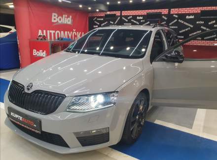 Škoda - Octavia