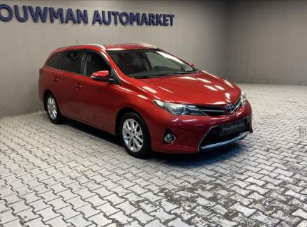 Toyota - Auris