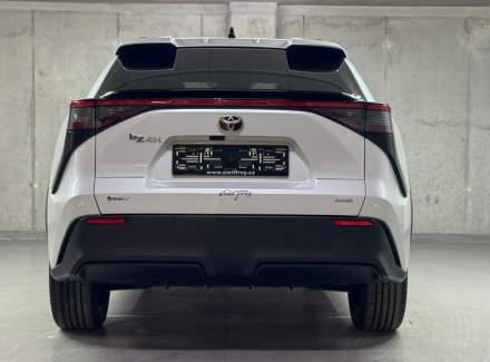 Toyota - bZ4X