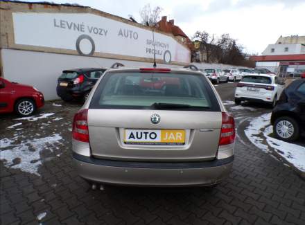 Škoda - Octavia