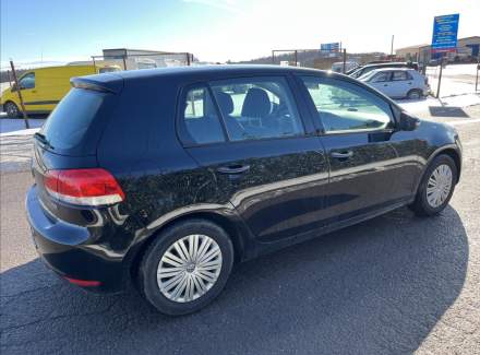 Volkswagen - Golf
