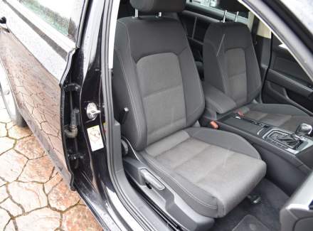 Volkswagen - Passat