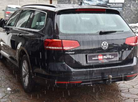 Volkswagen - Passat