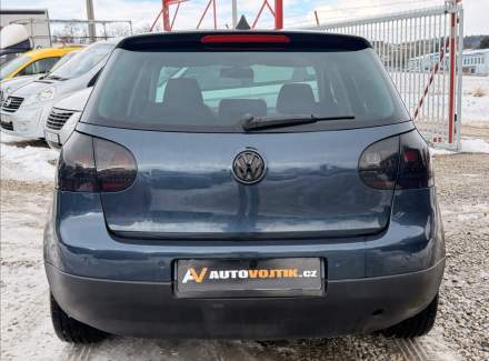 Volkswagen - Golf