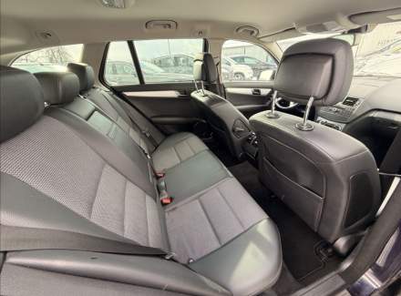 Mercedes-Benz - C-class
