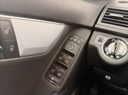 Mercedes-Benz - C-class