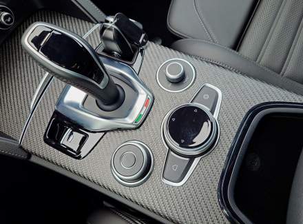 Alfa Romeo - Stelvio