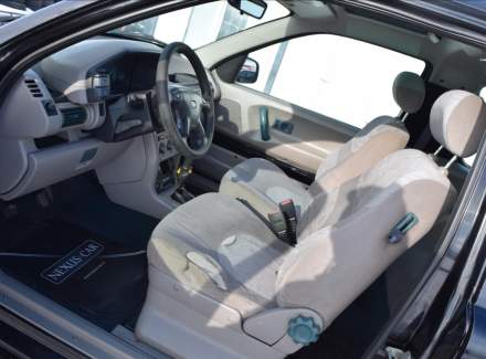 Land Rover - Freelander