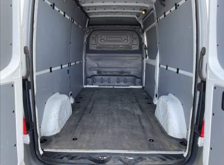 Mercedes-Benz - Sprinter